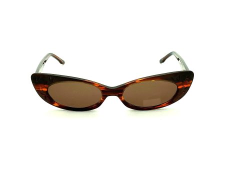 Discounted due to lens tint. Please read description before purchase. Cinzia Celebrity Reading Sunglasses Brown With Case Sale